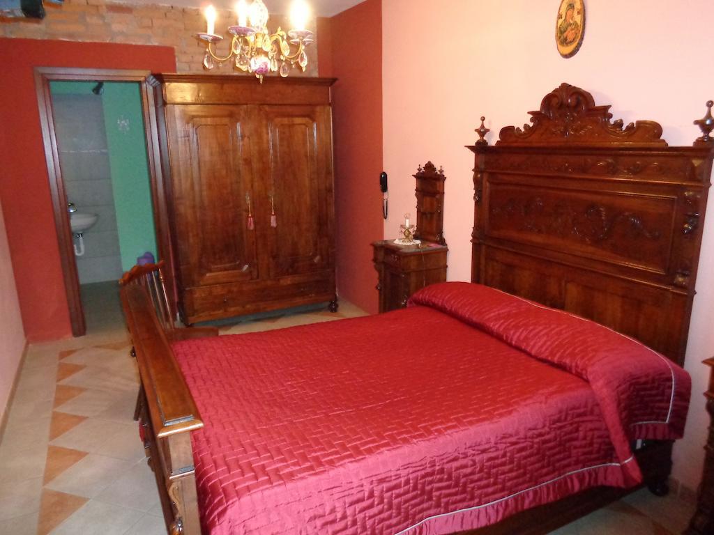 Gran Collina San Damiano dʼAsti Quarto foto